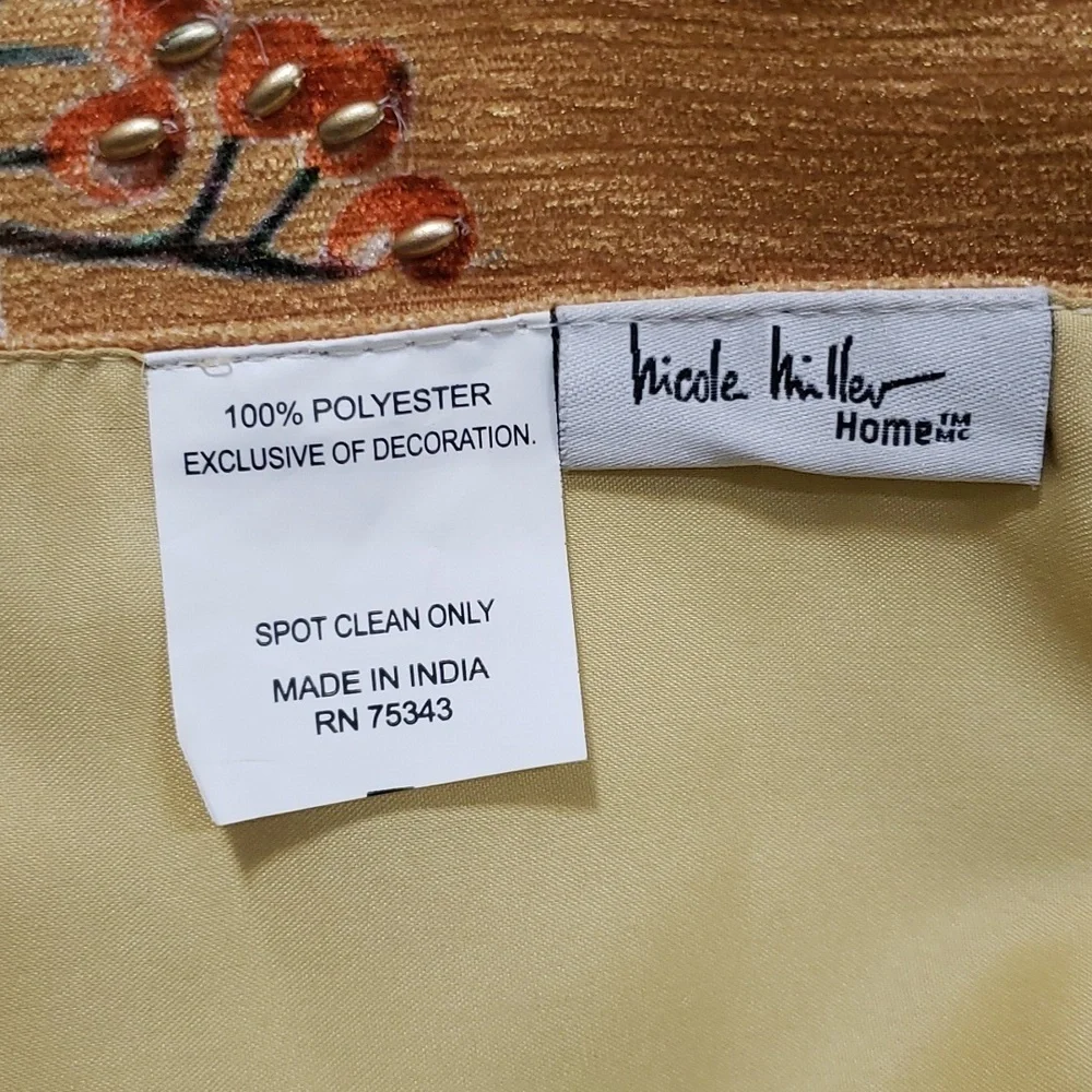 Nicole Miller Home NWT Golden Crushed Velveteen Autumn Table Runner